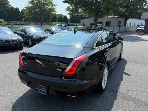 2016 Jaguar XJ R-Sport
