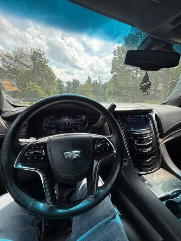 2016 Cadillac Escalade Platinum