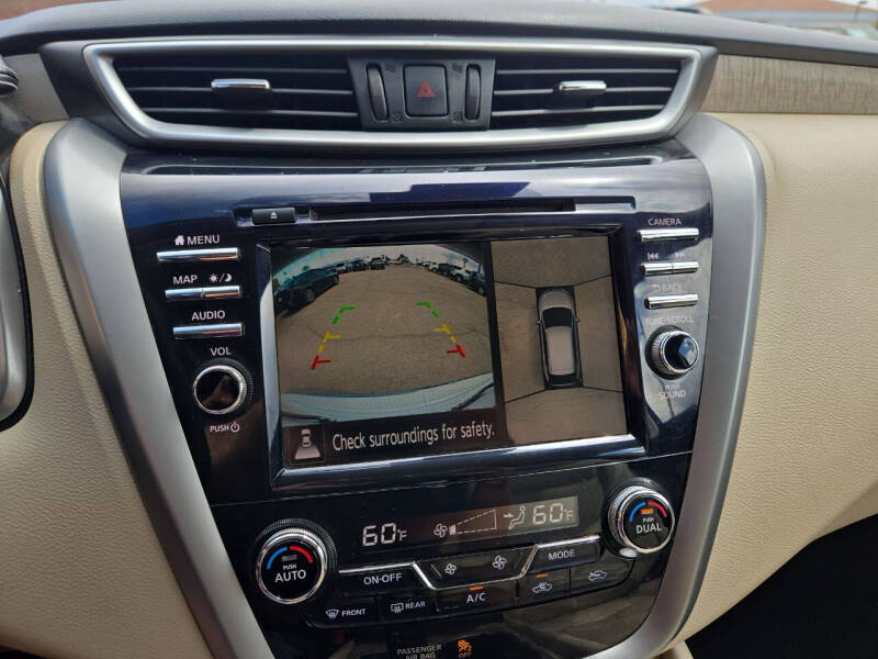 2023 Nissan Murano SL