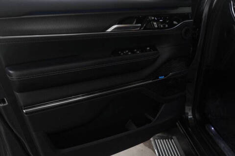 2022 Jeep Grand Wagoneer Obsidian