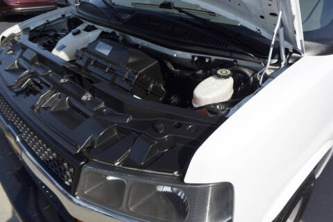 2022 Chevrolet Express 2500