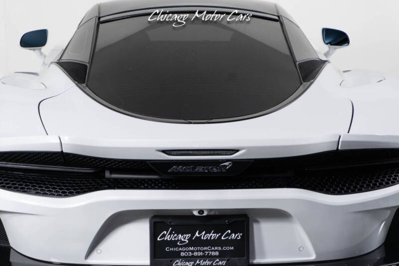 2023 McLaren GT