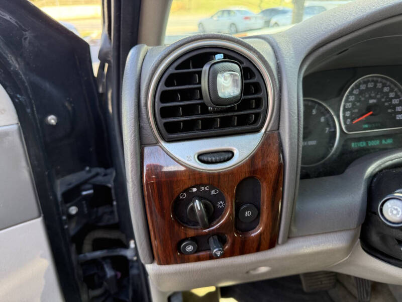 2004 GMC Envoy XL SLT