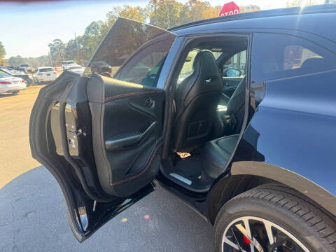 2021 Aston Martin DBX