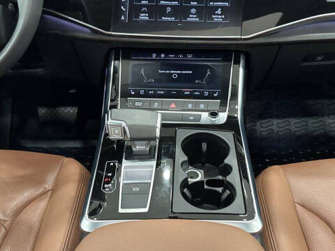 2023 Audi Q8 quattro Premium Plus 55 TFSI