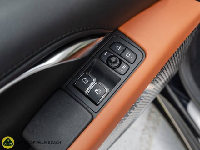 2025 Lotus Emira V6 Base