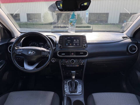 2021 Hyundai Kona SEL Plus