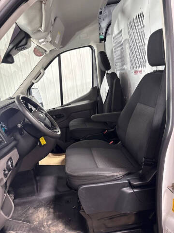 2023 Ford Transit 350