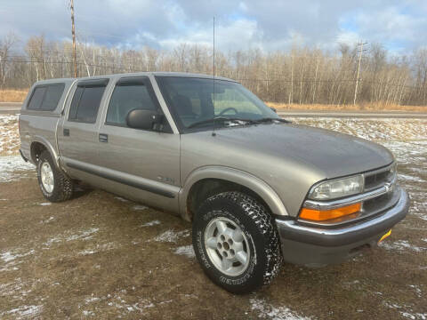 2001 Chevrolet S-10 for sale at Sunshine Auto Sales in Menasha WI