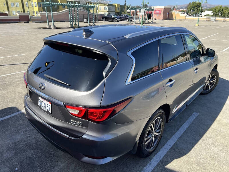 2017 Infiniti QX60