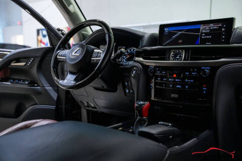 2021 Lexus LX 570 Three-Row