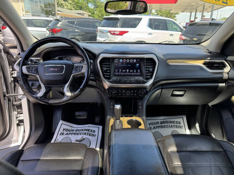 2018 GMC Acadia Denali