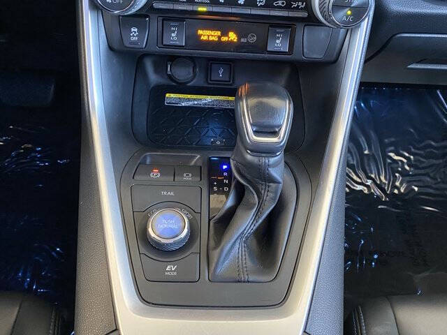 2020 Toyota RAV4 Hybrid XSE