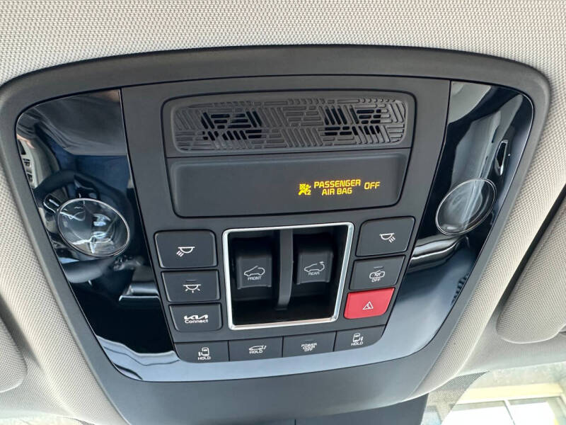 2026 Kia Carnival Hybrid SX