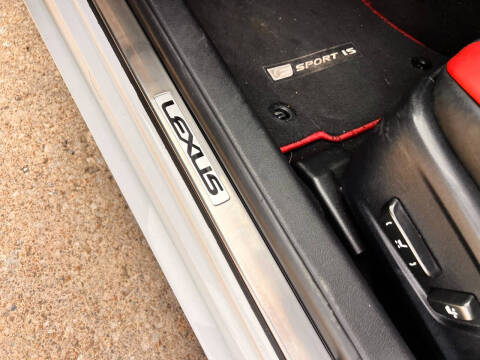 2015 Lexus IS 250 Crafted Line