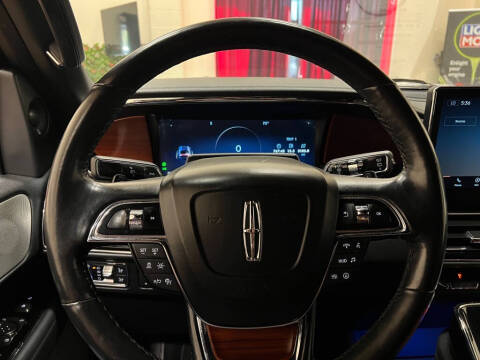 2022 Lincoln Navigator L Reserve