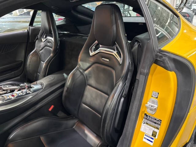 2016 Mercedes-Benz AMG GT S