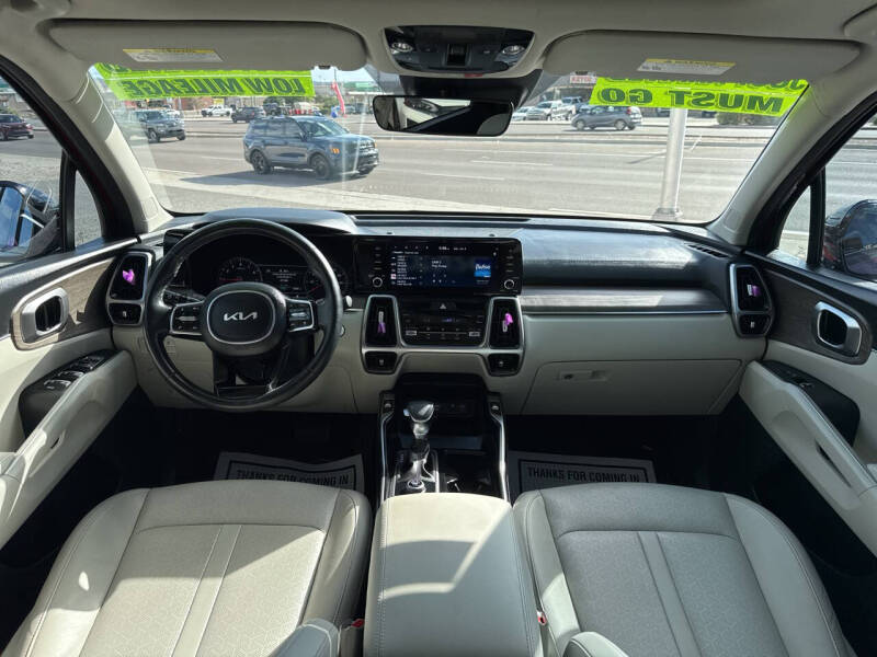 2023 Kia Sorento EX