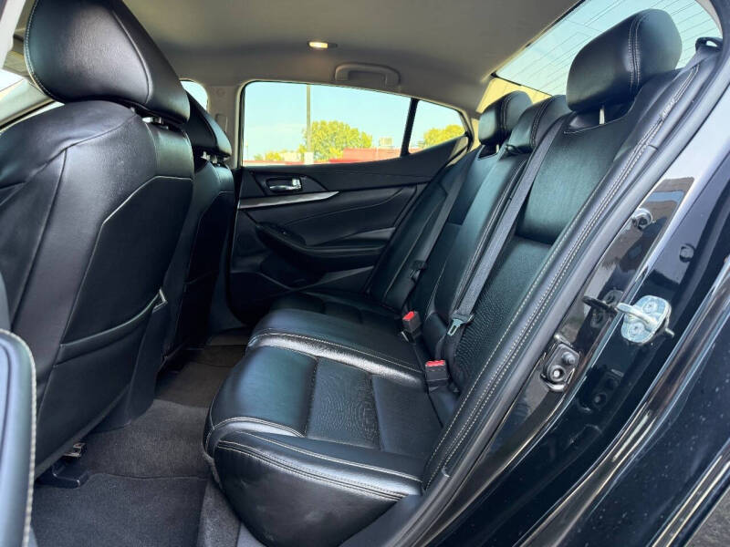 2021 Nissan Maxima 3.5 SV