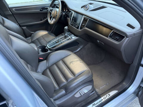 2017 Porsche Macan GTS