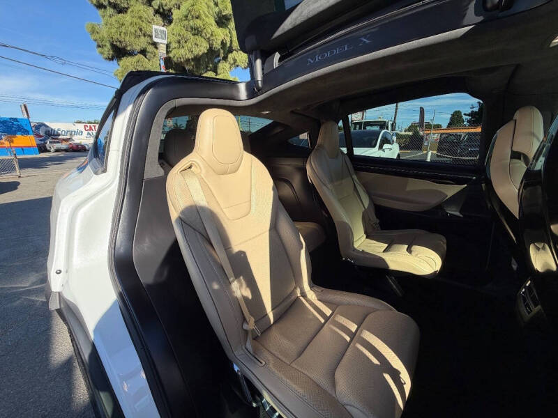 2016 Tesla Model X 75D