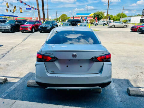 2021 Nissan Versa SV