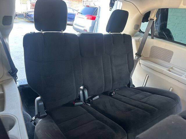 2016 Dodge Grand Caravan SE