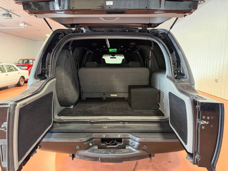 2005 Ford Excursion XLT
