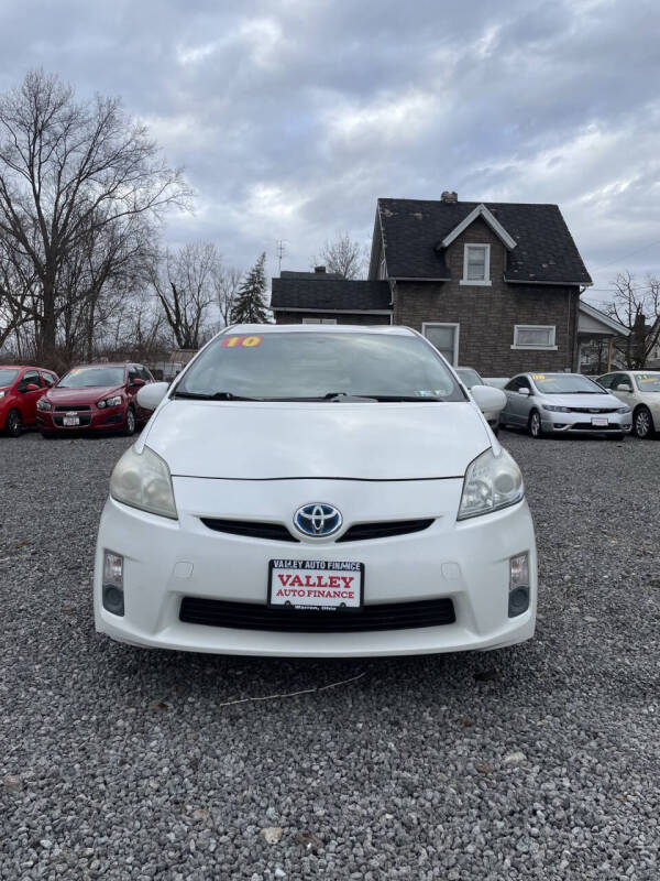 2010 Toyota Prius III