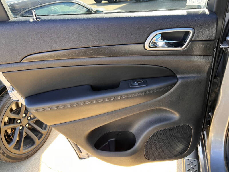 2017 Jeep Grand Cherokee Altitude