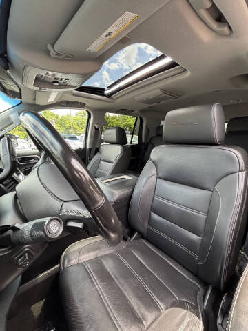 2018 GMC Yukon Denali
