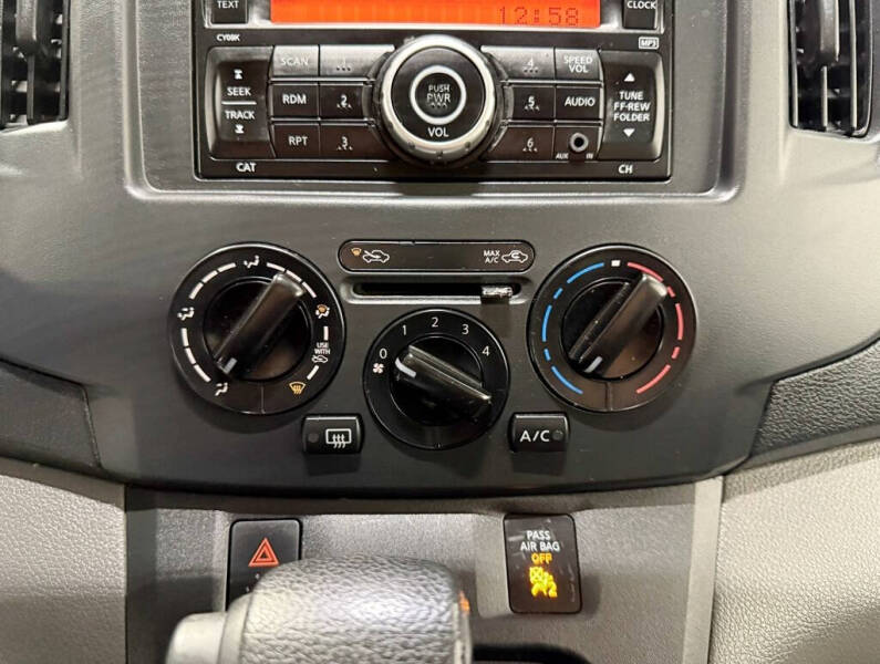 2017 Chevrolet City Express LS