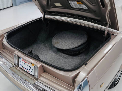 1990 Cadillac Brougham