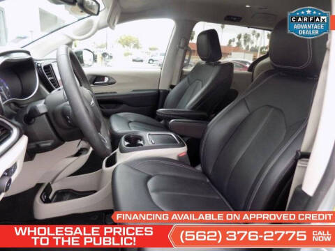 2024 Chrysler Pacifica Touring L