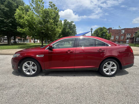 2015 Ford Taurus SEL