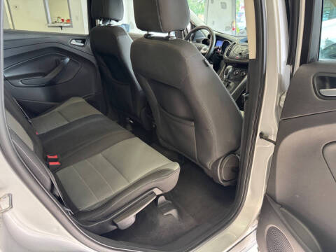 2015 Ford Escape SE