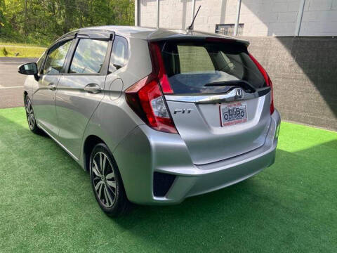 2016 Honda Fit EX