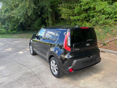 2015 Kia Soul +