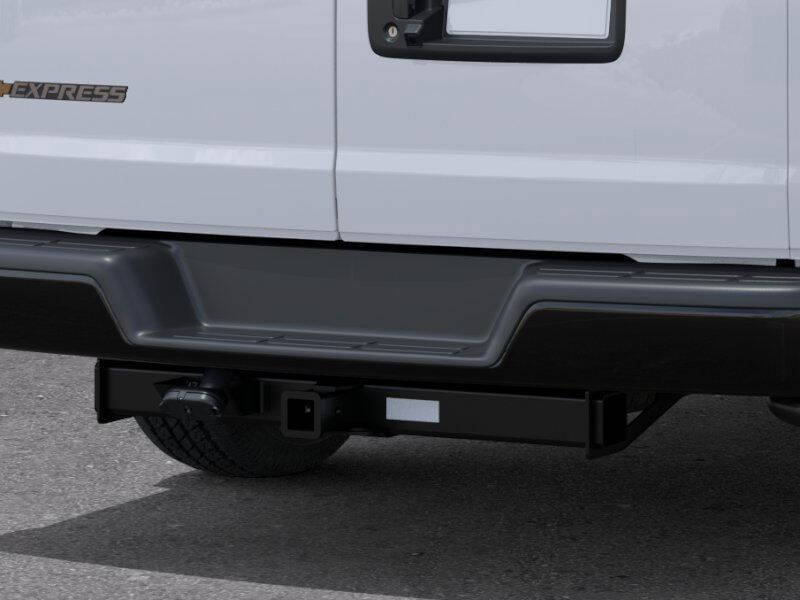 2025 Chevrolet Express 3500