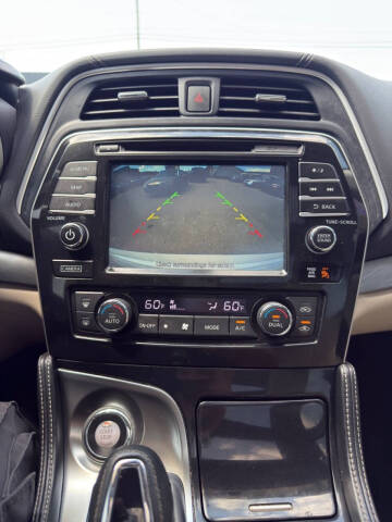 2017 Nissan Maxima