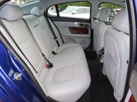 2010 Jaguar XF Premium