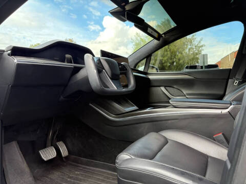 2022 Tesla Model X Plaid