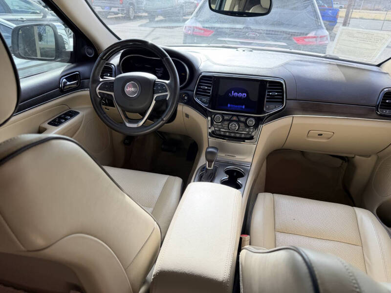 2020 Jeep Grand Cherokee Overland