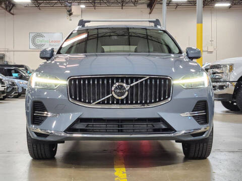 2023 Volvo XC60 Recharge T8 Plus Bright Theme