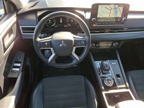 2023 Mitsubishi Outlander PHEV