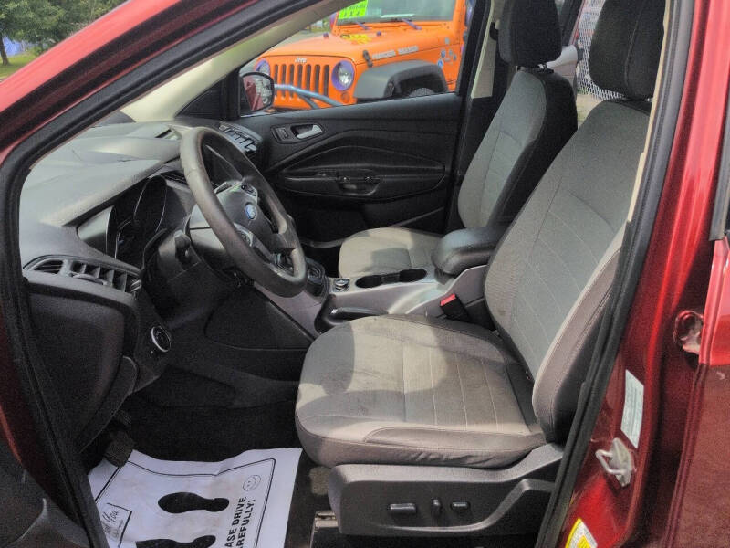 2016 Ford Escape SE