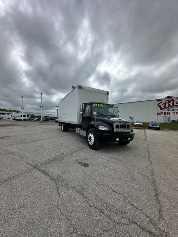 2017 Freightliner M2 106