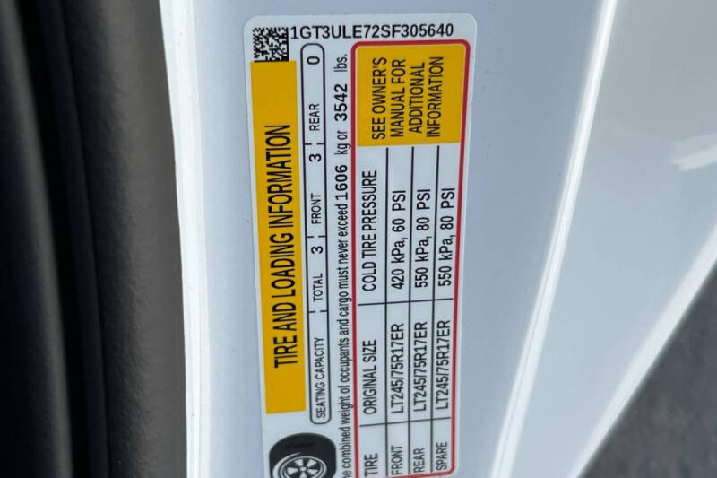 2025 GMC Sierra 2500HD Pro