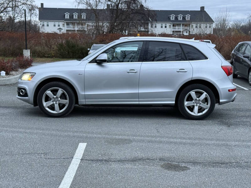 2012 Audi Q5 3.2 quattro Premium Plus