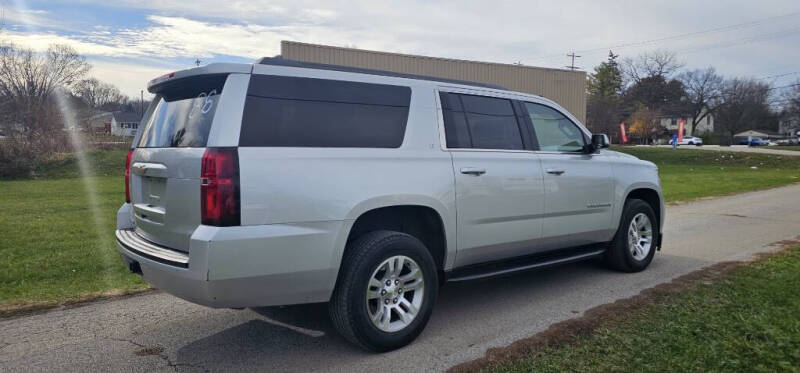 2017 Chevrolet Suburban LT
